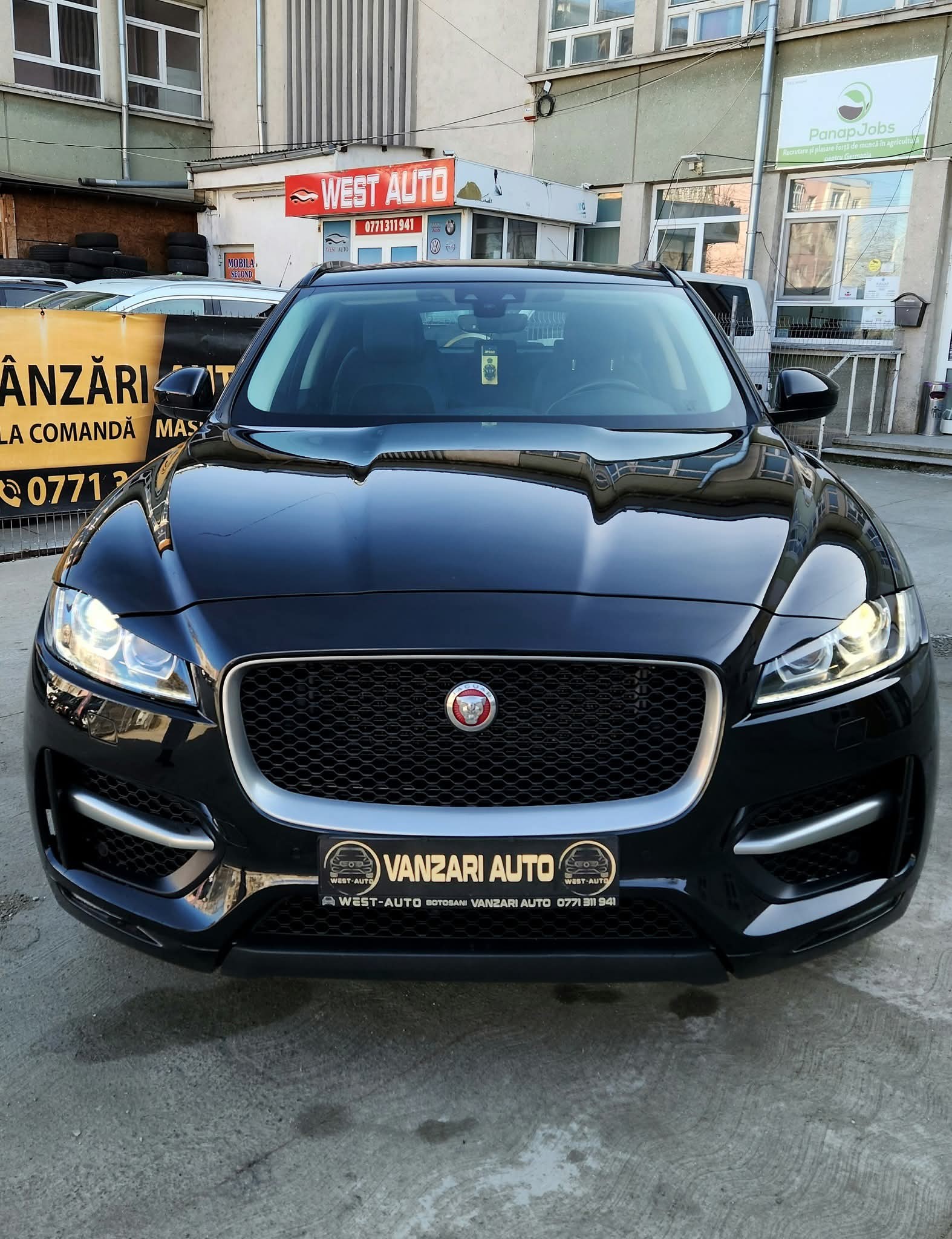 
								Jaguar F-Pace R-Sport – 2.0d 180 CP – An 2019 – AWD – Euro 6 full									