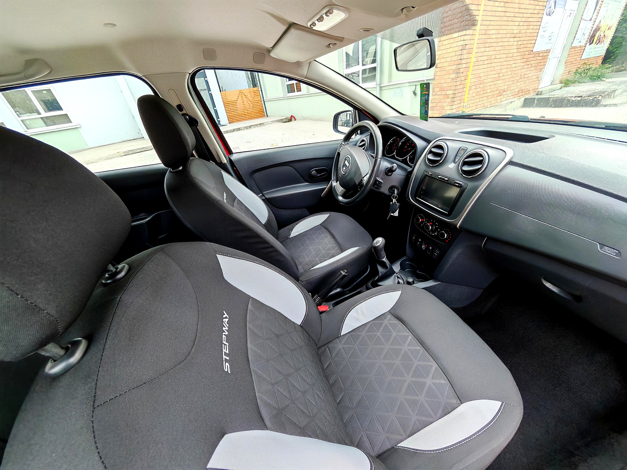 
								Dacia Sandero Stepway 1.5 dCi Prestige – 90 CP – An 2014 -Euro 5 full									