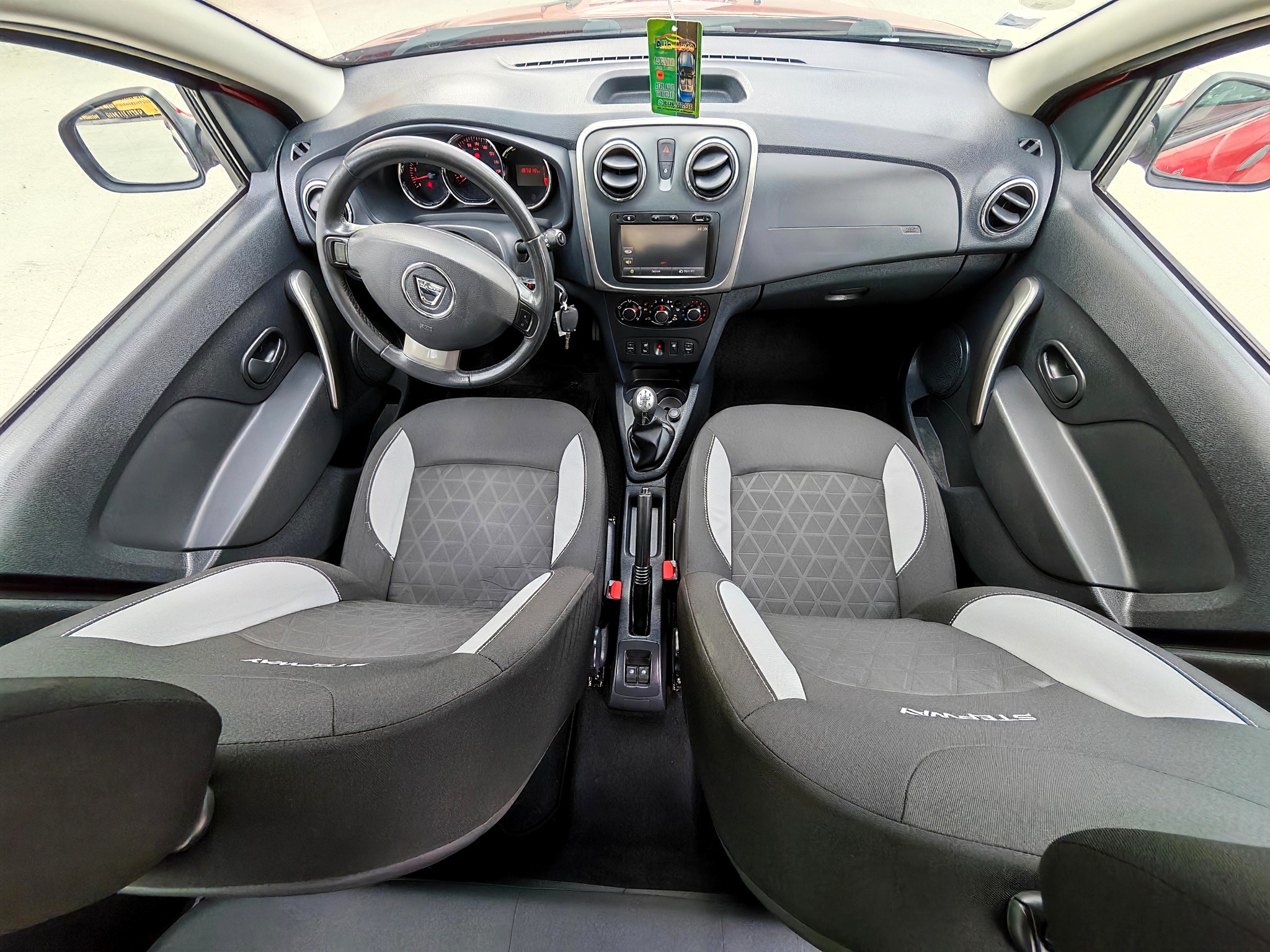 
								Dacia Sandero Stepway 1.5 dCi Prestige – 90 CP – An 2014 -Euro 5 full									