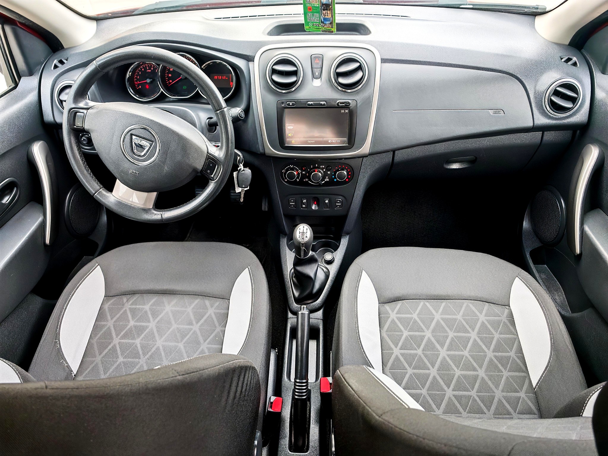 
								Dacia Sandero Stepway 1.5 dCi Prestige – 90 CP – An 2014 -Euro 5 full									