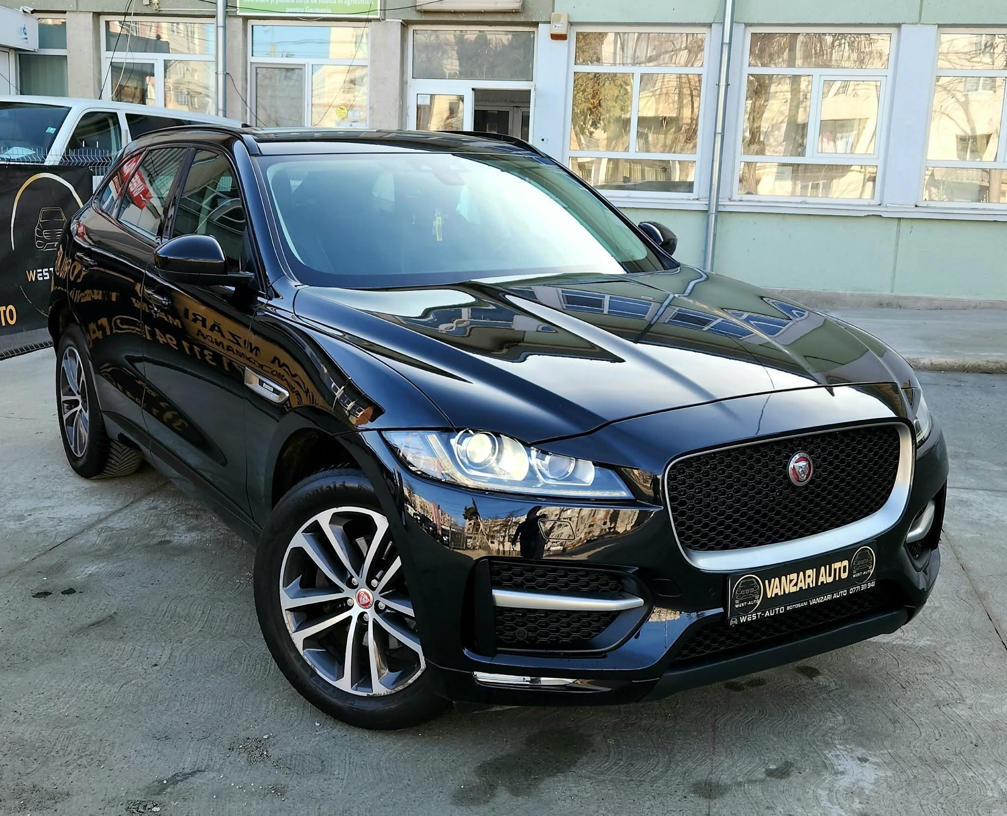 
								Jaguar F-Pace R-Sport – 2.0d 180 CP – An 2019 – AWD – Euro 6 full									
