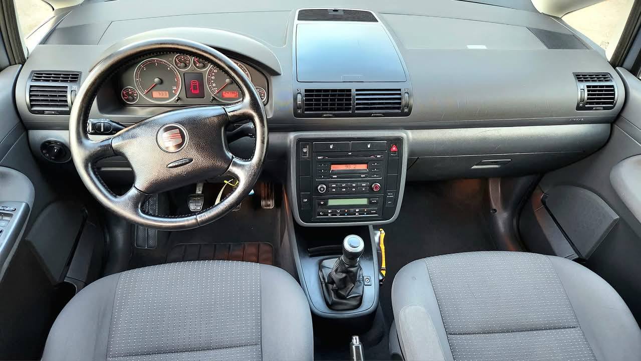 
								Seat Alhambra Reference – 2.0 TDI – 140 CP – An 2010 – 7 Locuri full									
