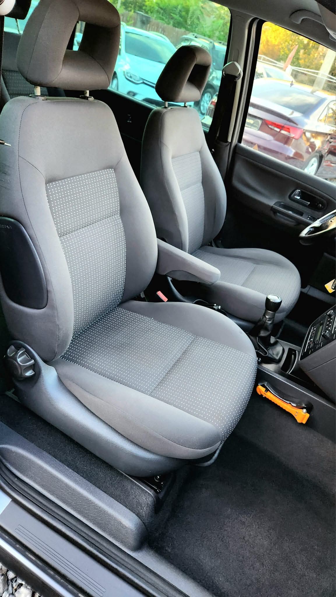 
								Seat Alhambra Reference – 2.0 TDI – 140 CP – An 2010 – 7 Locuri full									