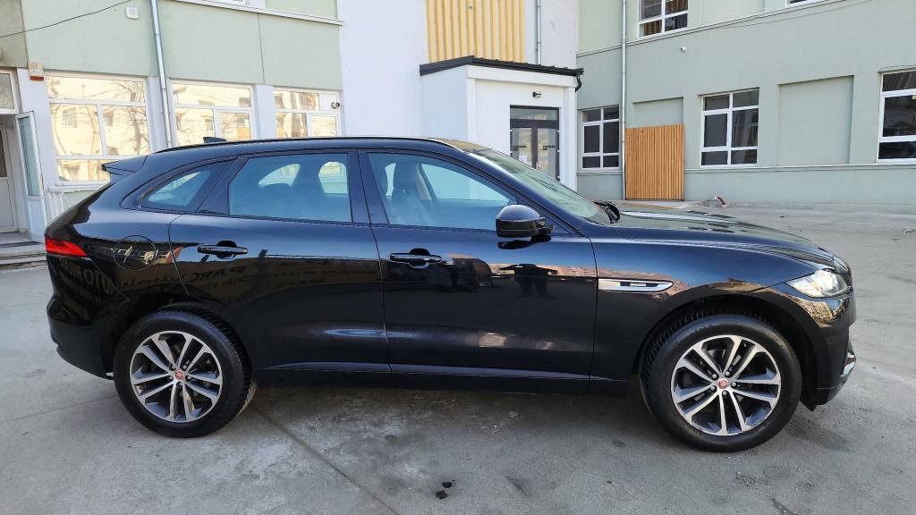 
								Jaguar F-Pace R-Sport – 2.0d 180 CP – An 2019 – AWD – Euro 6 full									