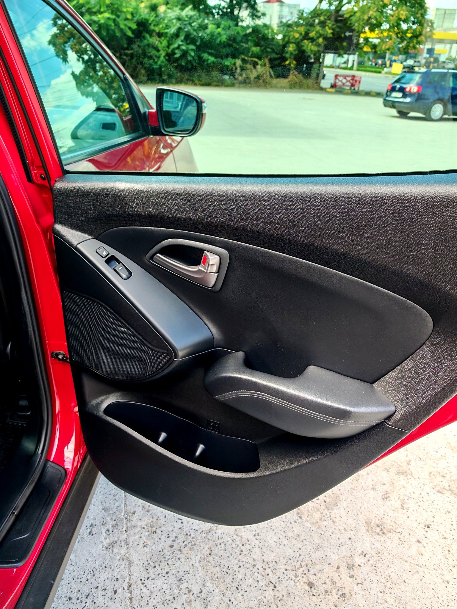 
								Hyundai ix35 Facelift AWD – 2.0 CRDi – 136 CP – 2014 full									