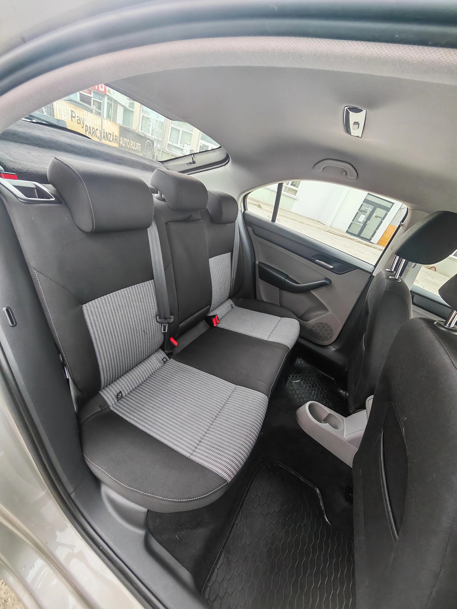 
								Seat Toledo 1.6 TDI – 105 CP – Euro 5 – An 2013 full									