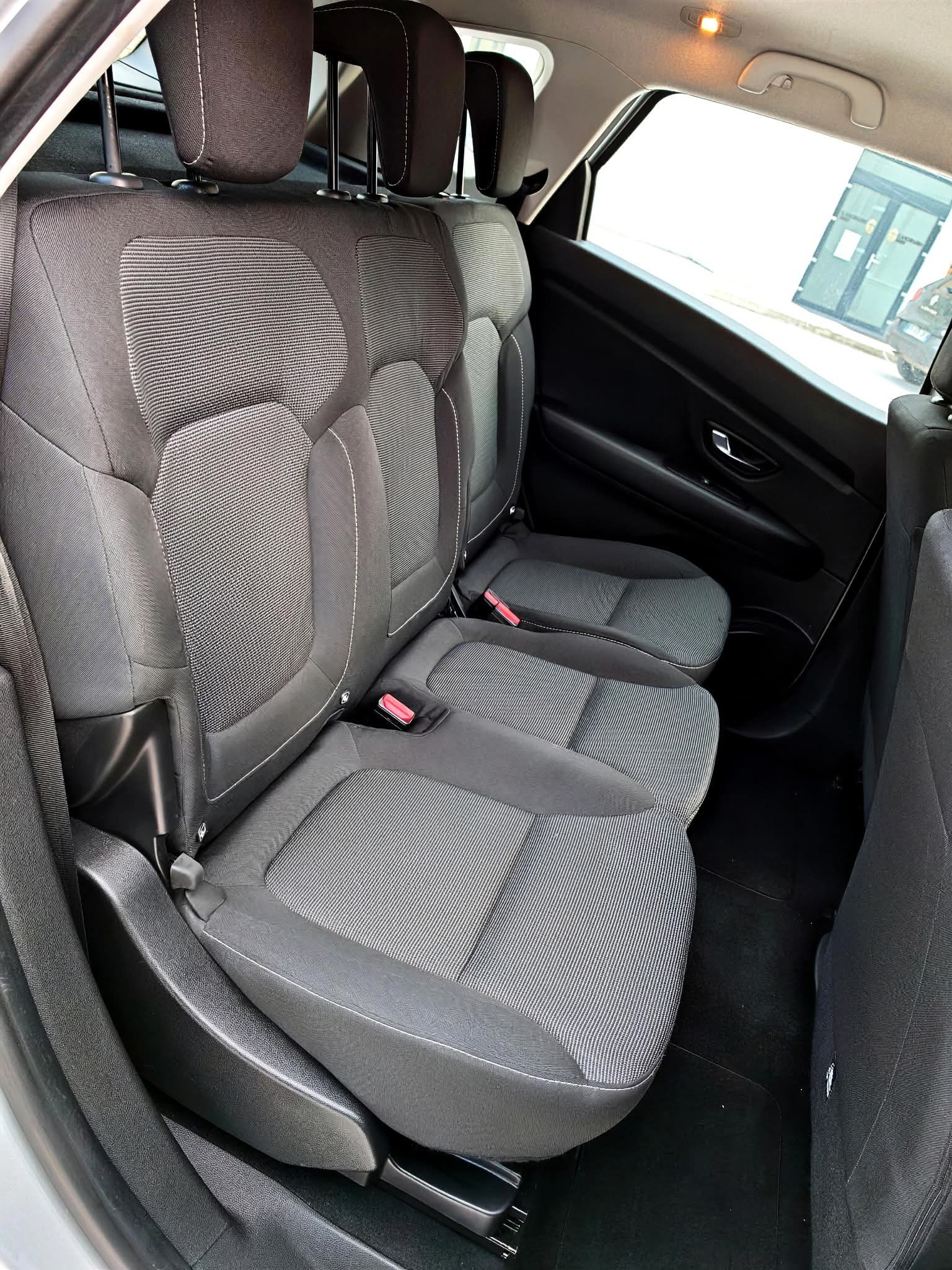 
								Renault Scenic 1.5 dCi Energy – 95 CP – 2018 full									