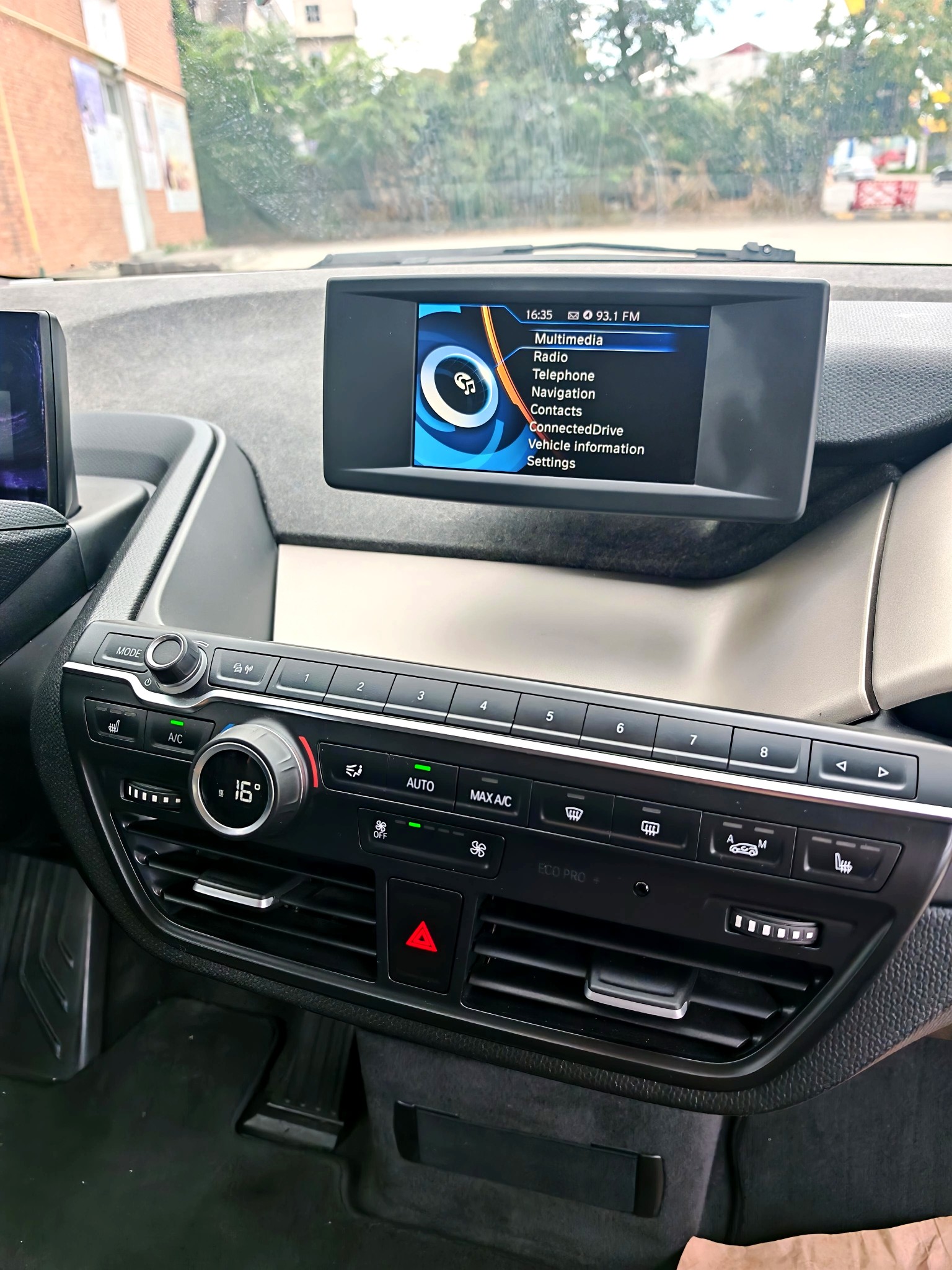 
								BMW i3 REX Hybrid 2016 – Electric + Range Extender full									