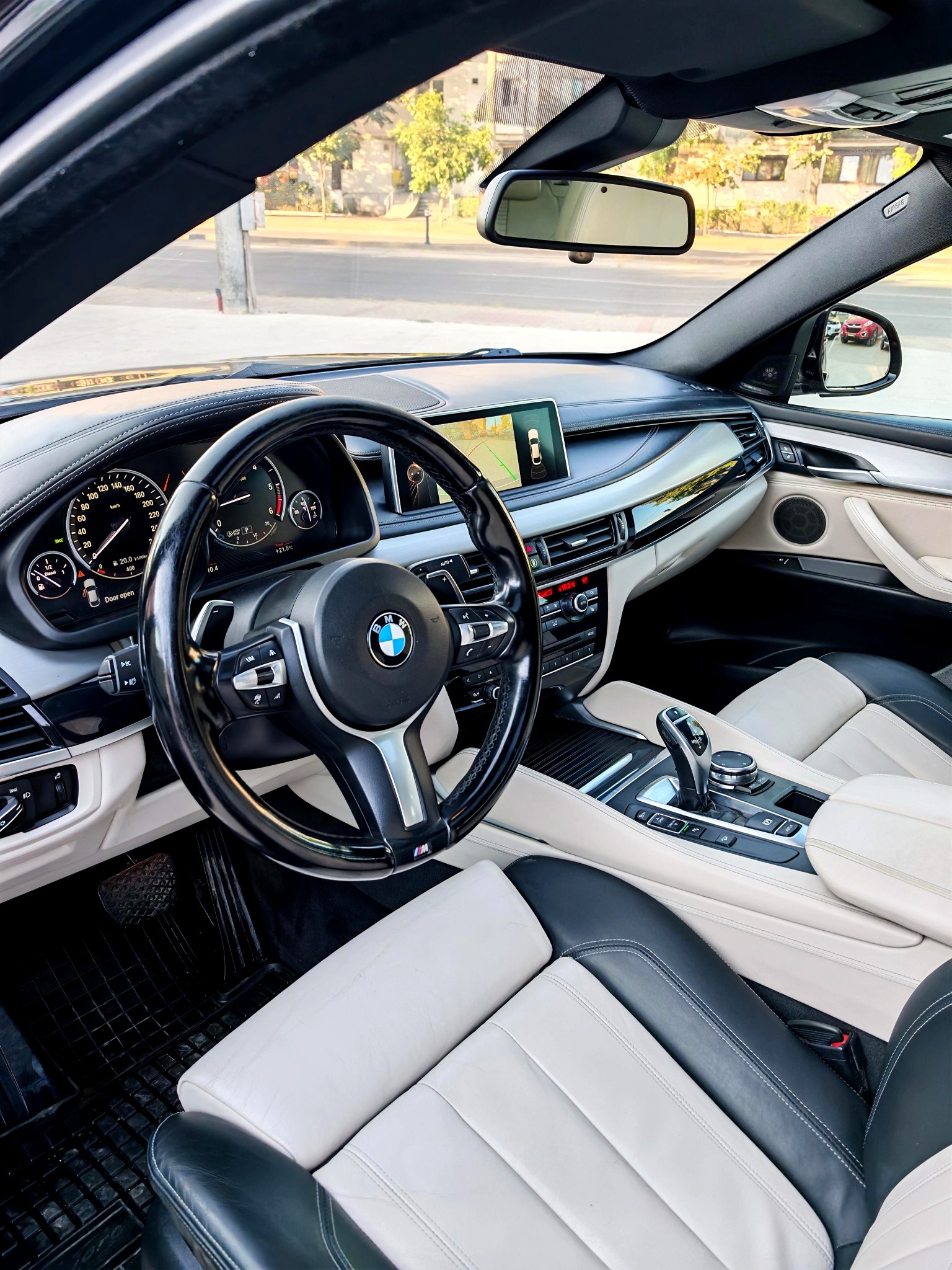 
								BMW X6 M40d xDrive – An 2016 – Euro 6 – LED – 313 CP full									