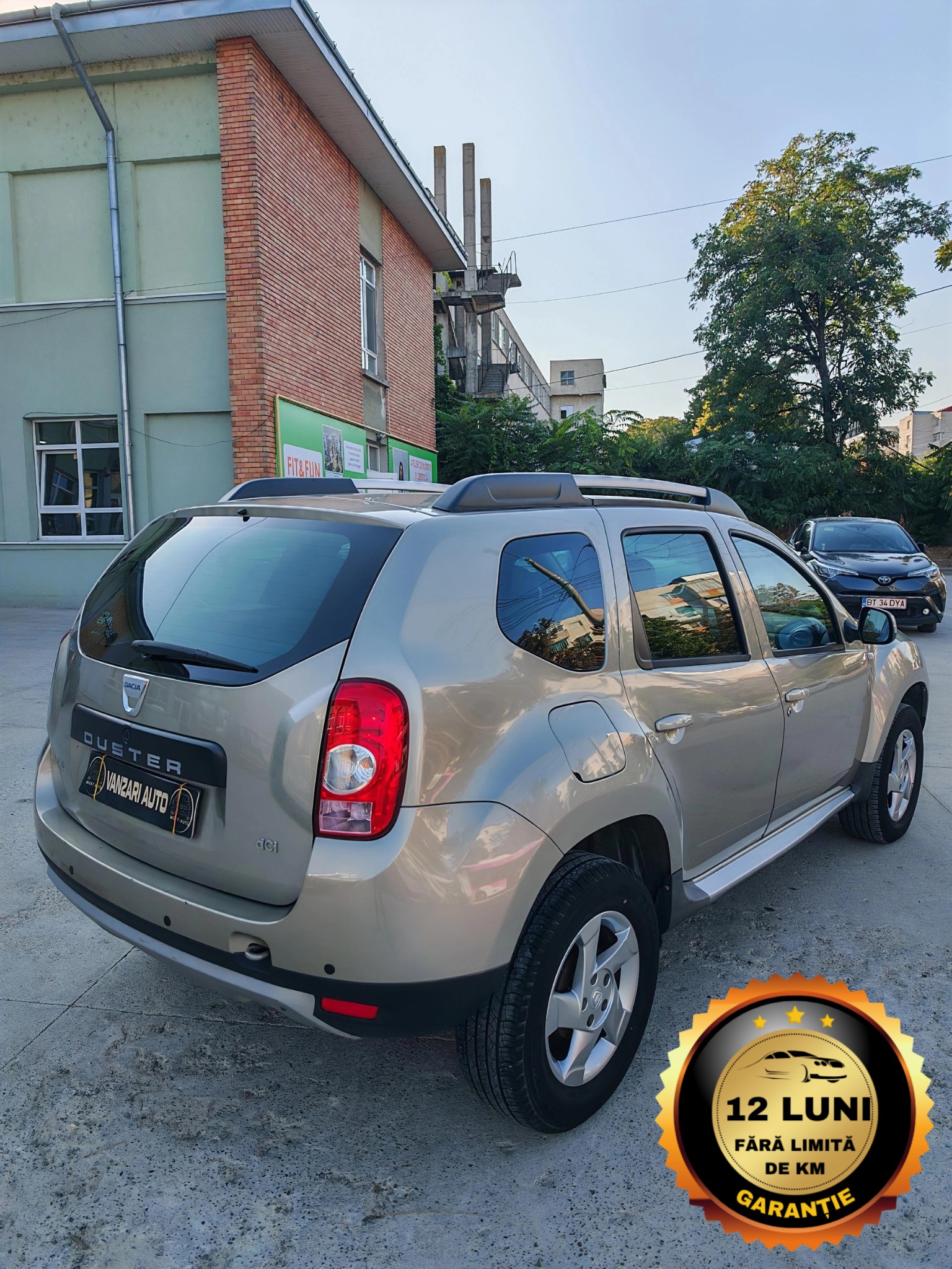 
								Dacia Duster Laureate 1.5 dCi – An 2012 – Euro 5 – 4×2 – 110 CP full									