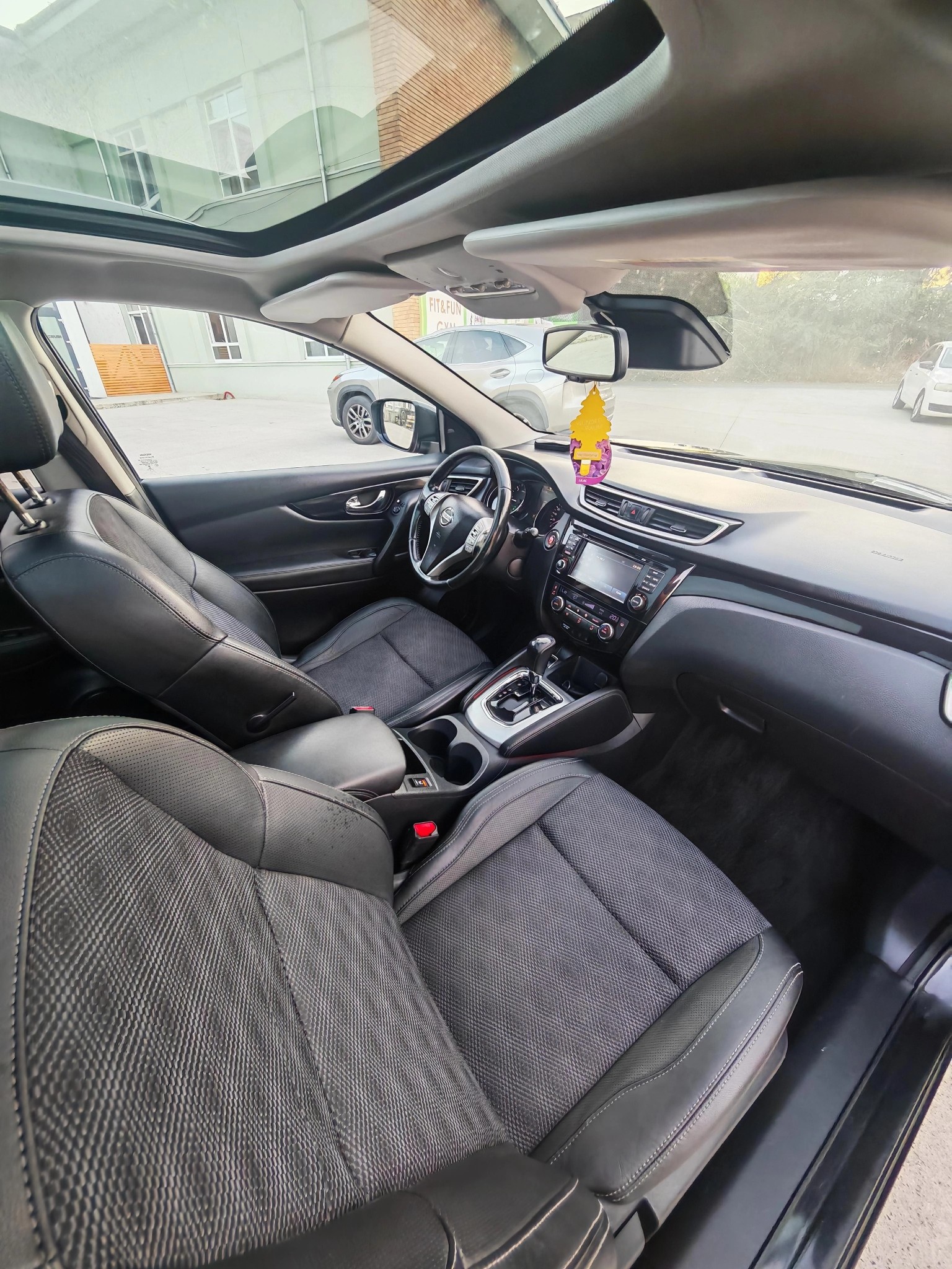 
								Nissan Qashqai Tekna – 1.6 dCi – An 2014 – LED – Automata – Euro 5 full									