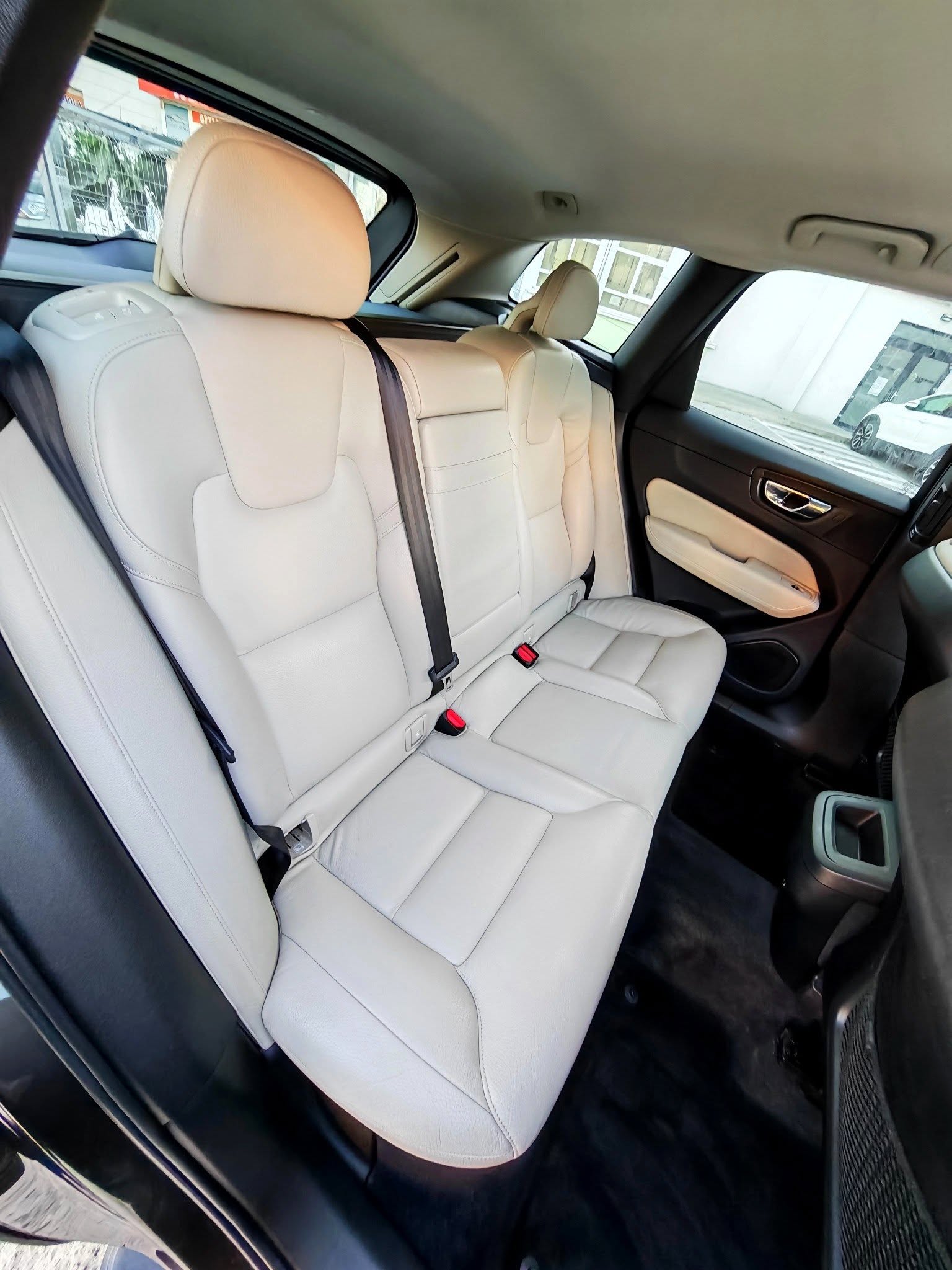 
								Volvo XC60 D4 AWD – 2.0d – An 2018 – 4×4 – Euro 6 full									