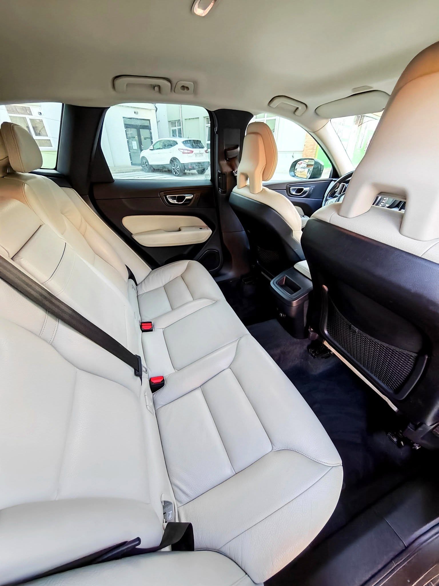 
								Volvo XC60 D4 AWD – 2.0d – An 2018 – 4×4 – Euro 6 full									