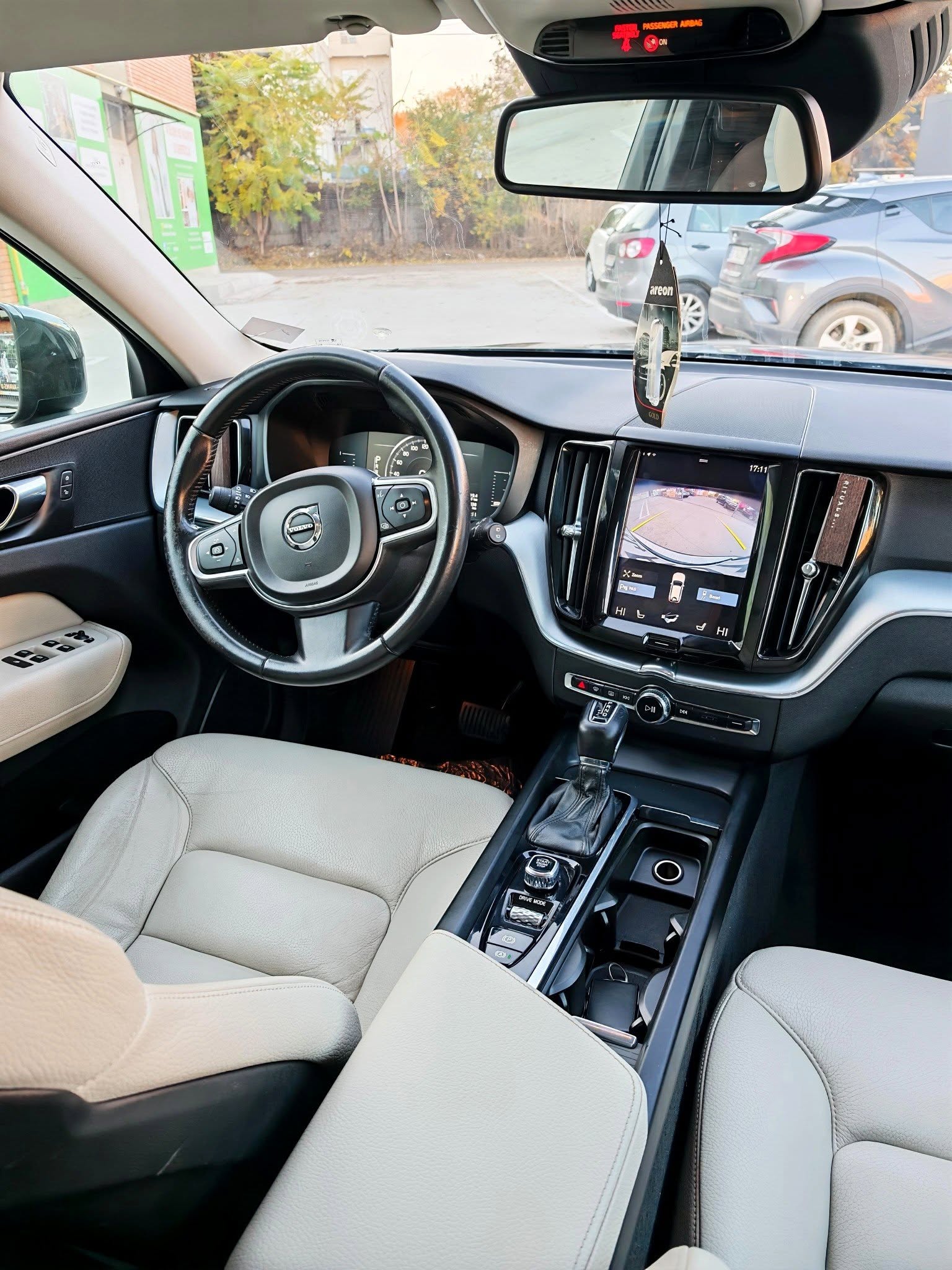 
								Volvo XC60 D4 AWD – 2.0d – An 2018 – 4×4 – Euro 6 full									