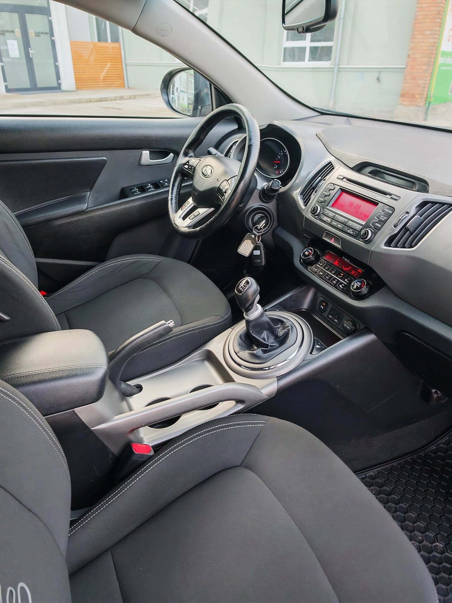 
								Kia Sportage Facelift AWD – An 2014 – 2.0 CRDi – 4×4 – Euro 5 full									