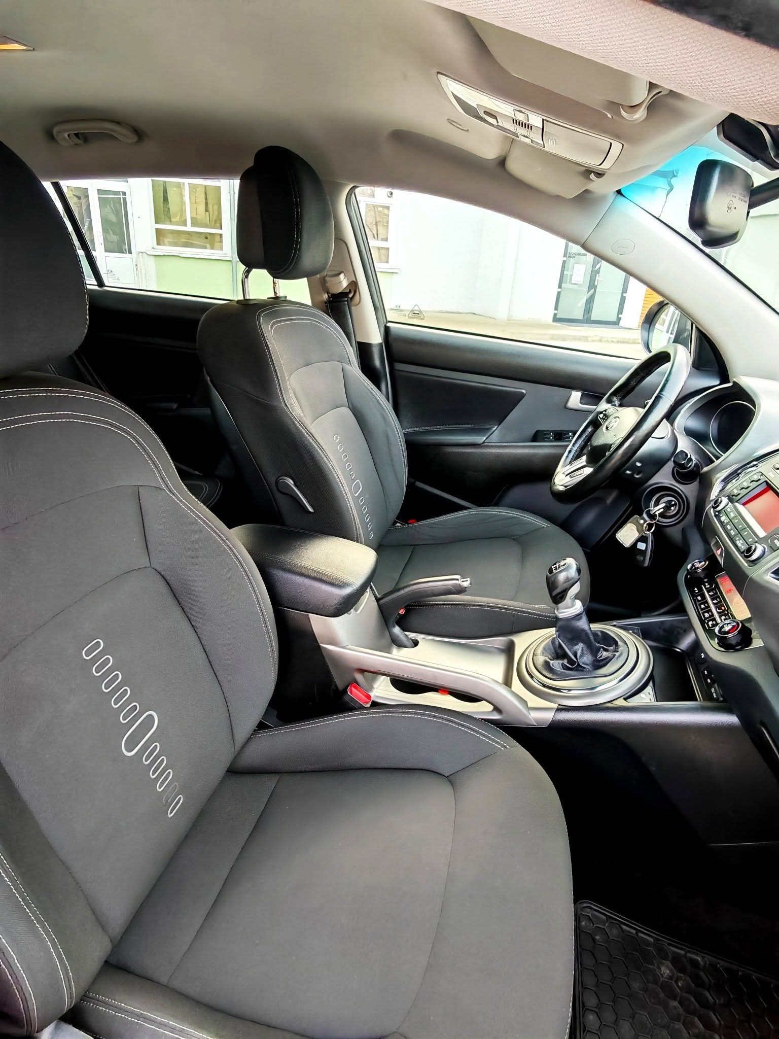 
								Kia Sportage Facelift AWD – An 2014 – 2.0 CRDi – 4×4 – Euro 5 full									