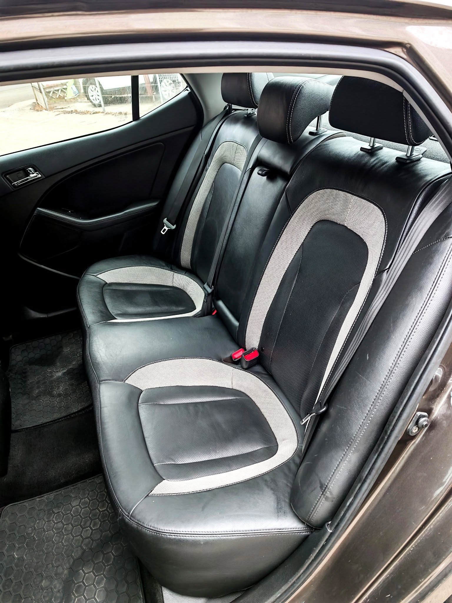 
								Kia Optima 1.7 CRDi ISG EX EcoDynamics – 136 CP – 2012 full									