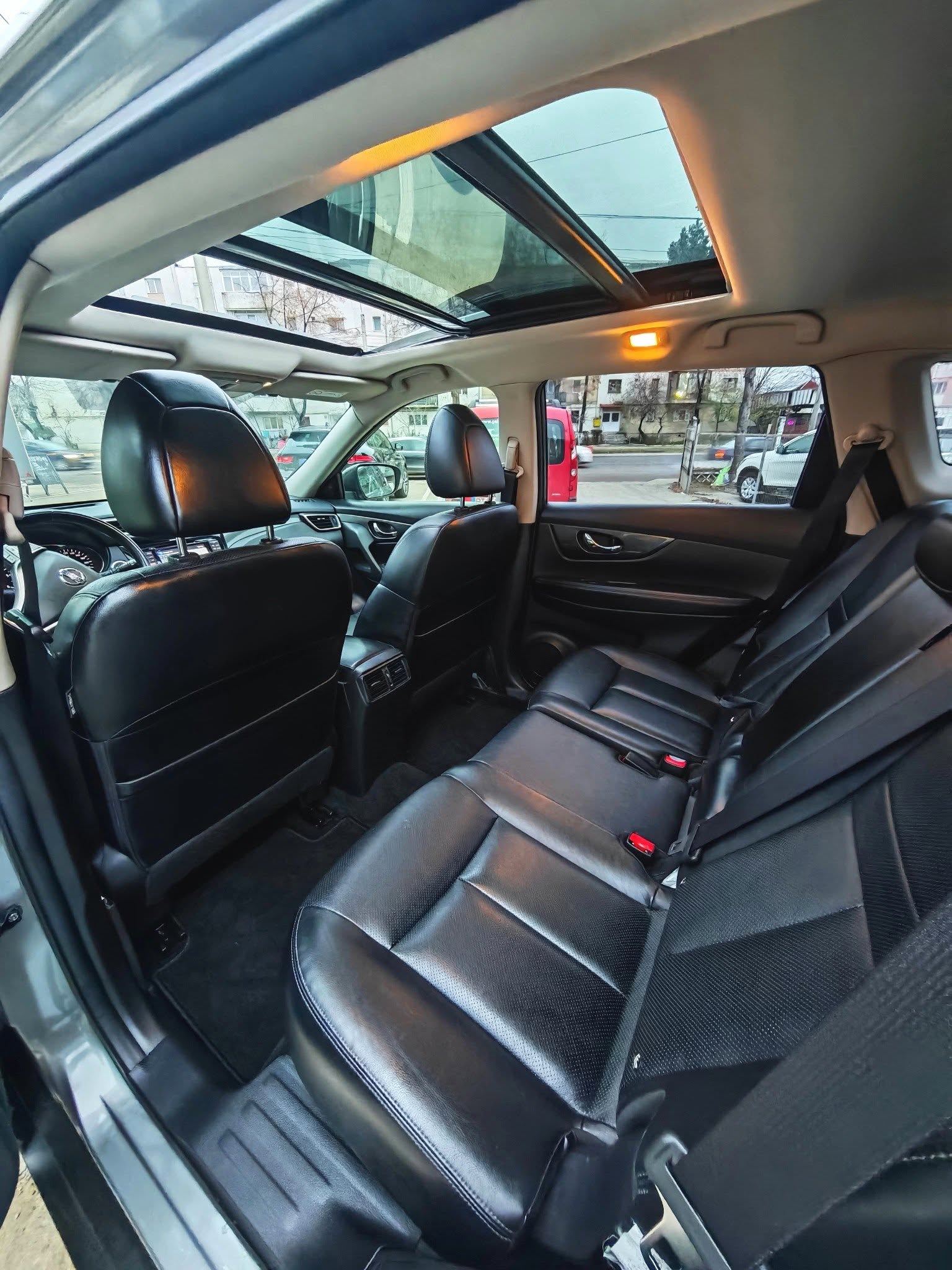 
								Nissan X-Trail ALL-MODE 4×4 – 1.6 dCi – 130 CP – An 2015 – Euro 5 full									