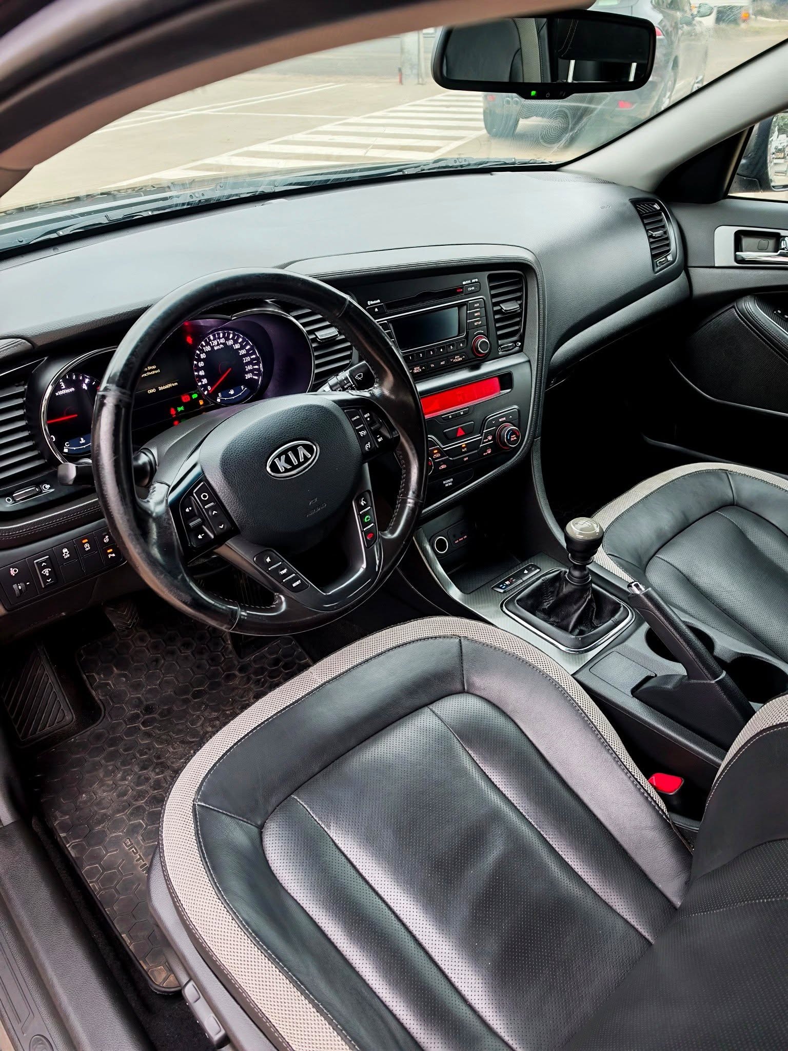 
								Kia Optima 1.7 CRDi ISG EX EcoDynamics – 136 CP – 2012 full									