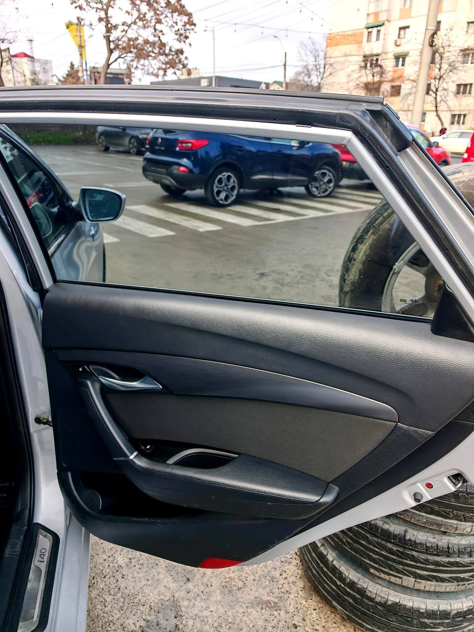 
								HYUNDAI i40 BLUEDRIVE – 1.7 CRDi – EURO 5 – Keyless Entry / GO full									