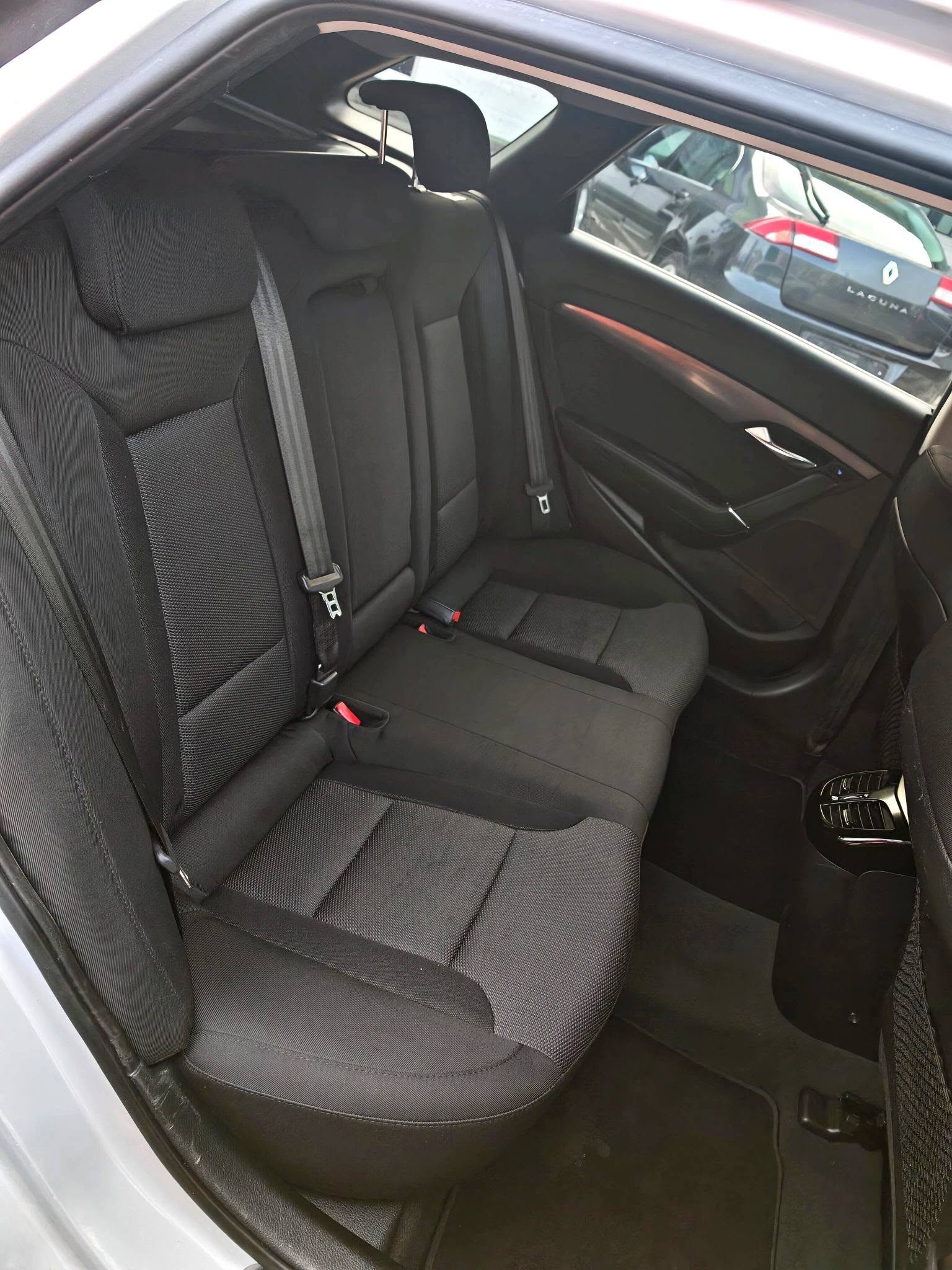 
								HYUNDAI i40 BLUEDRIVE – 1.7 CRDi – EURO 5 – Keyless Entry / GO full									