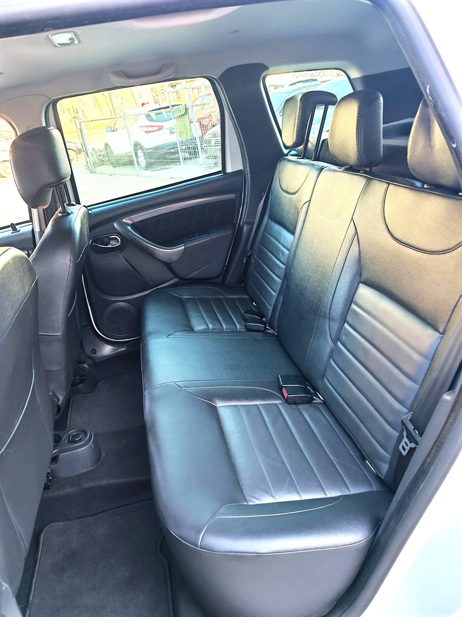 
								DACIA DUSTER PRESTIGE 4×4 – 1.5 dCi – An 2014 – 110 CP full									