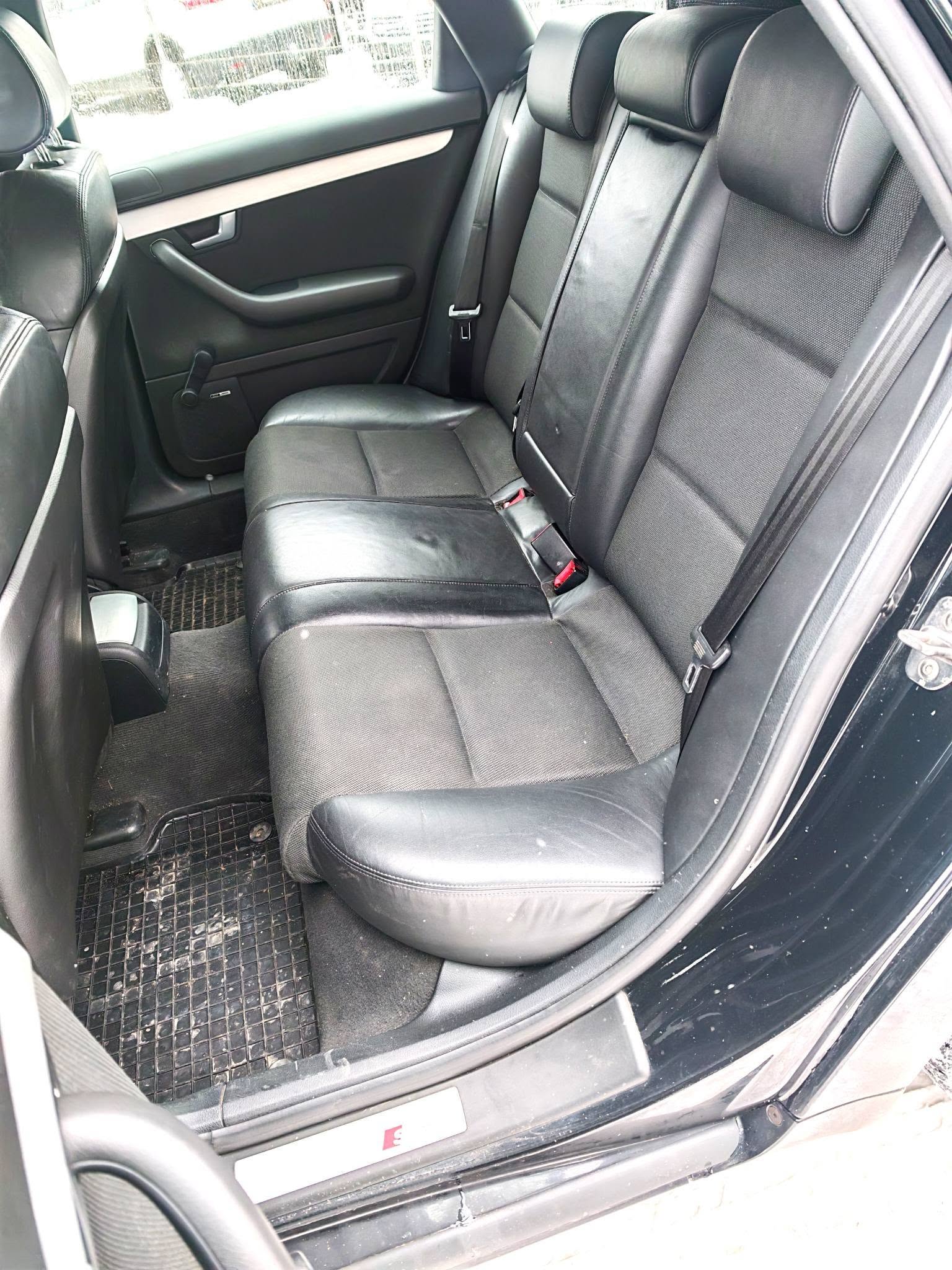 
								AUDI A4 AVANT S-LINE – 2.0 TDI – CUTIE AUTOMATĂ full									