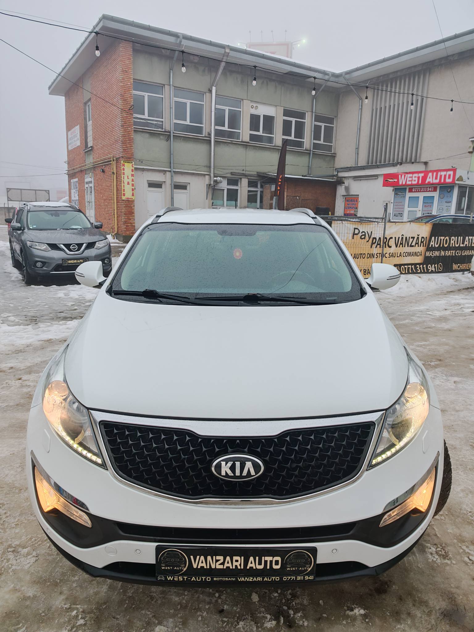 
								KIA SPORTAGE FACELIFT AWD 4×4 – 2.0 CRDi – AUTOMAT full									
