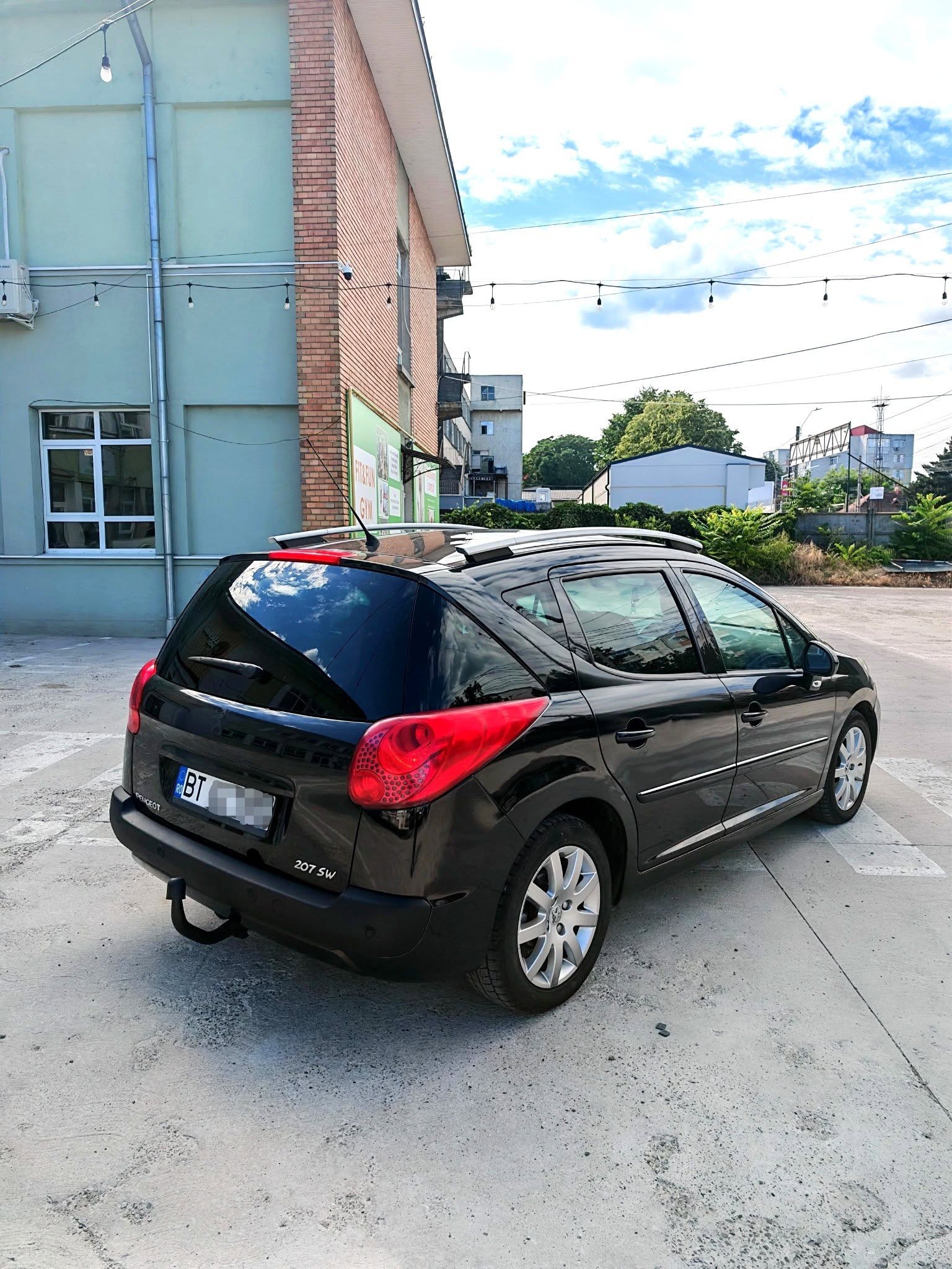 
								Peugeot 207 SW – 1.6 Diesel – An 2011 – Euro 5 full									
