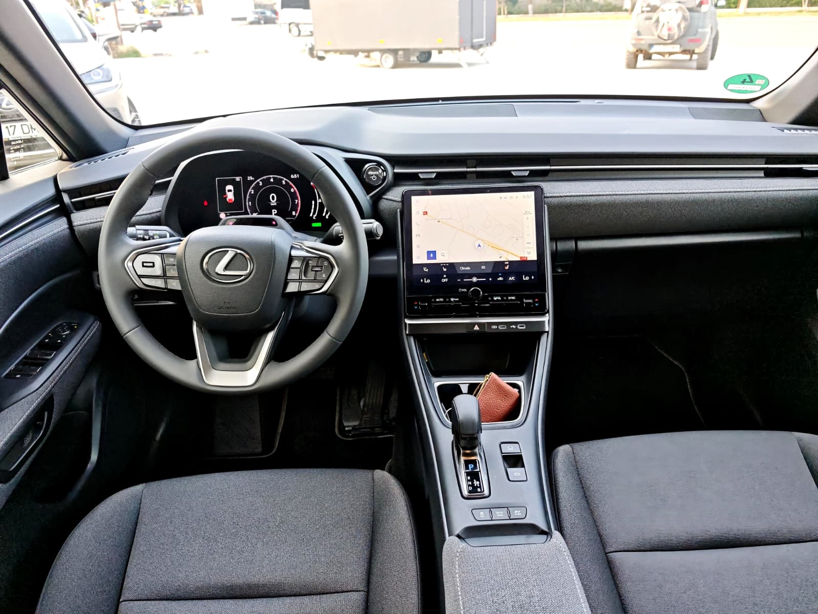 
								Lexus LBX 1.5 HEV 4×2 CVT Elegant – 2025 – Garantie 2035 full									