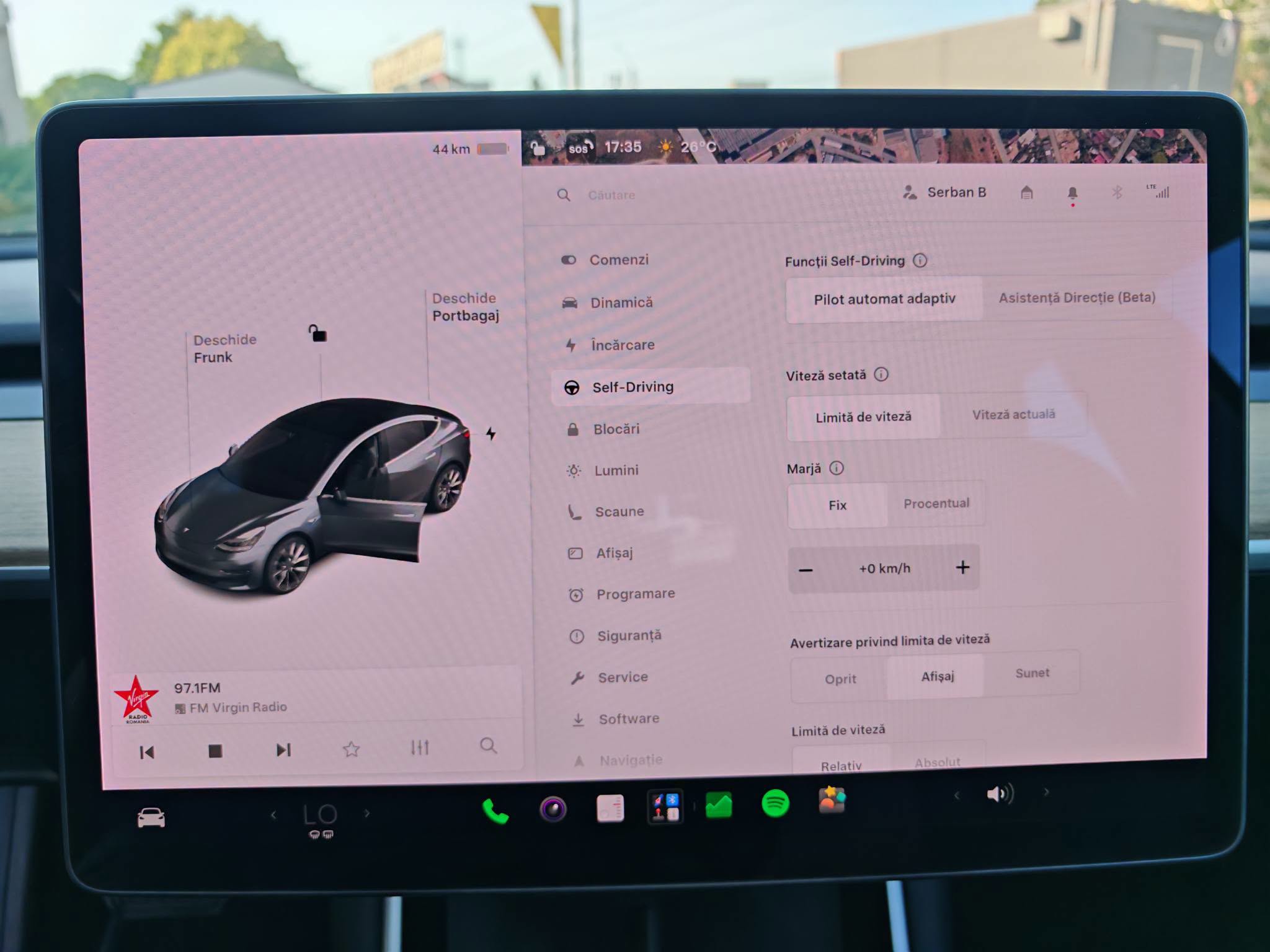 
								Tesla Model 3 – Dual Motor Long Range – An 2019 – 346 CP – 150.000 km full									