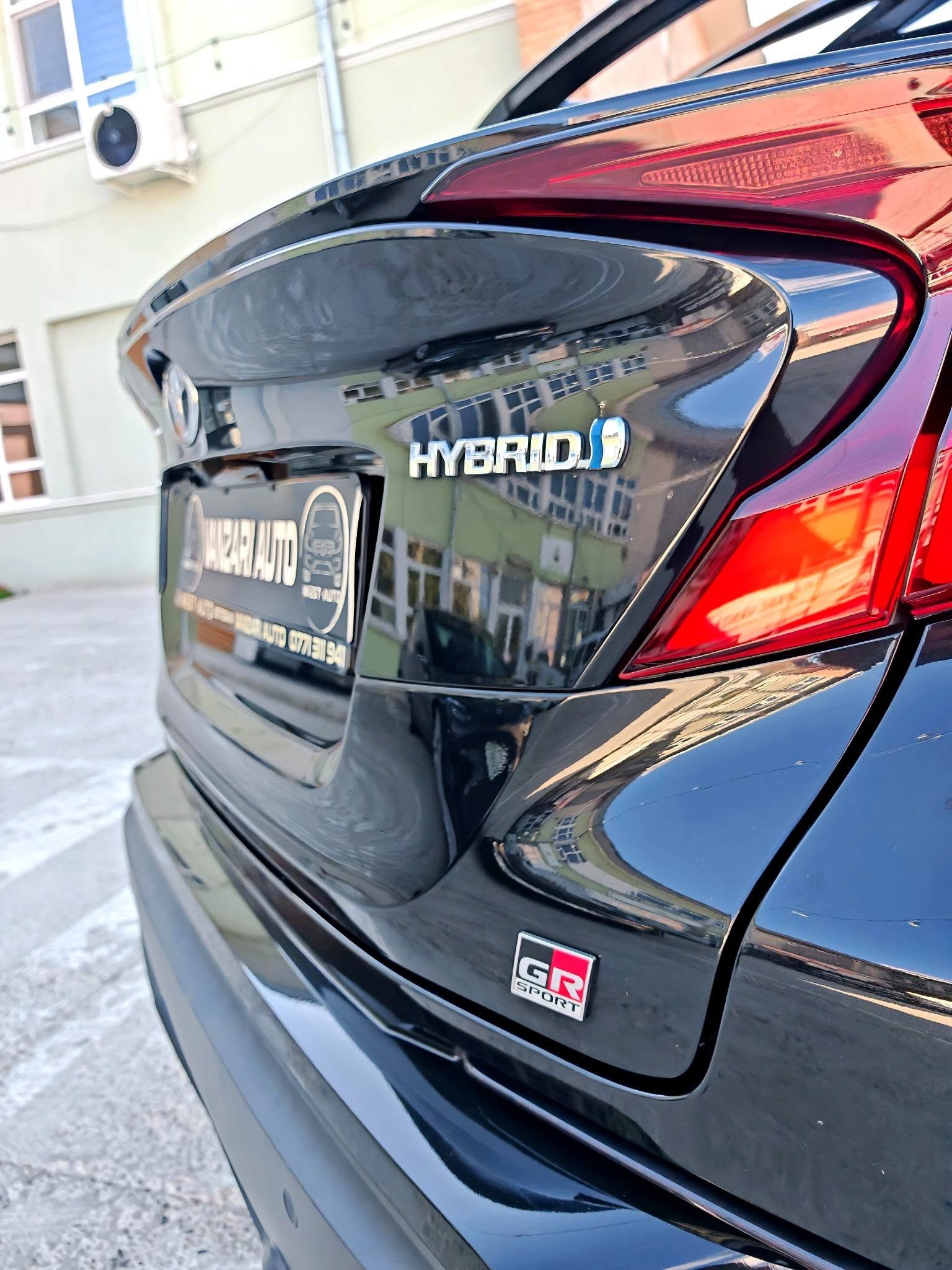 
								Toyota C-HR 2.0 GR Sport Black Edition – 184 CP full									