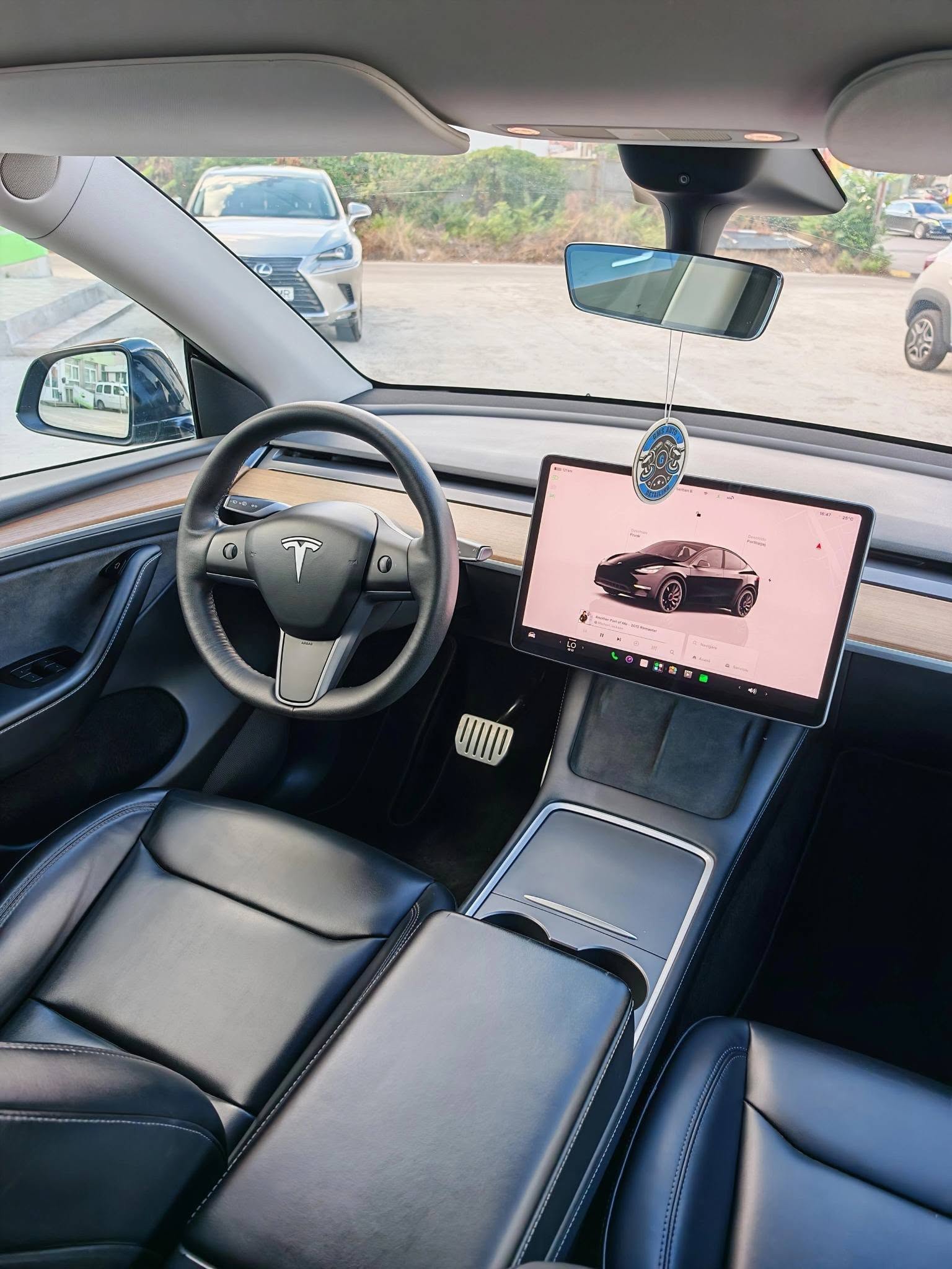 
								TESLA MODEL Y PERFORMANCE AWD (DUAL MOTOR) – 82 kWh – GIGAGFACTORY BERLIN full									