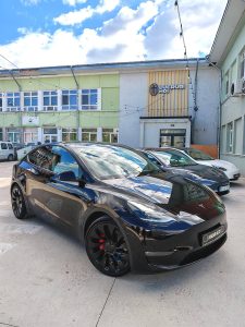 TESLA MODEL Y PERFORMANCE AWD (DUAL MOTOR) – 82 kWh – GIGAGFACTORY BERLIN