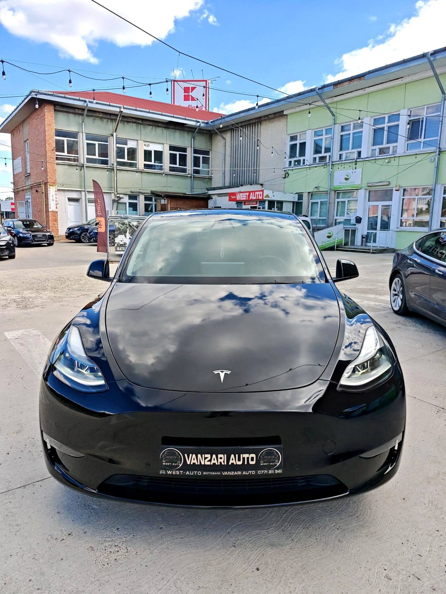 
								TESLA MODEL Y PERFORMANCE AWD (DUAL MOTOR) – 82 kWh – GIGAGFACTORY BERLIN full									